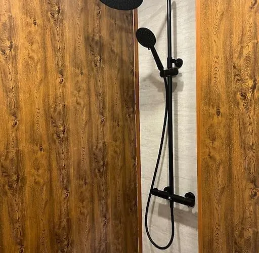 тристаен Park View * Targovisjte